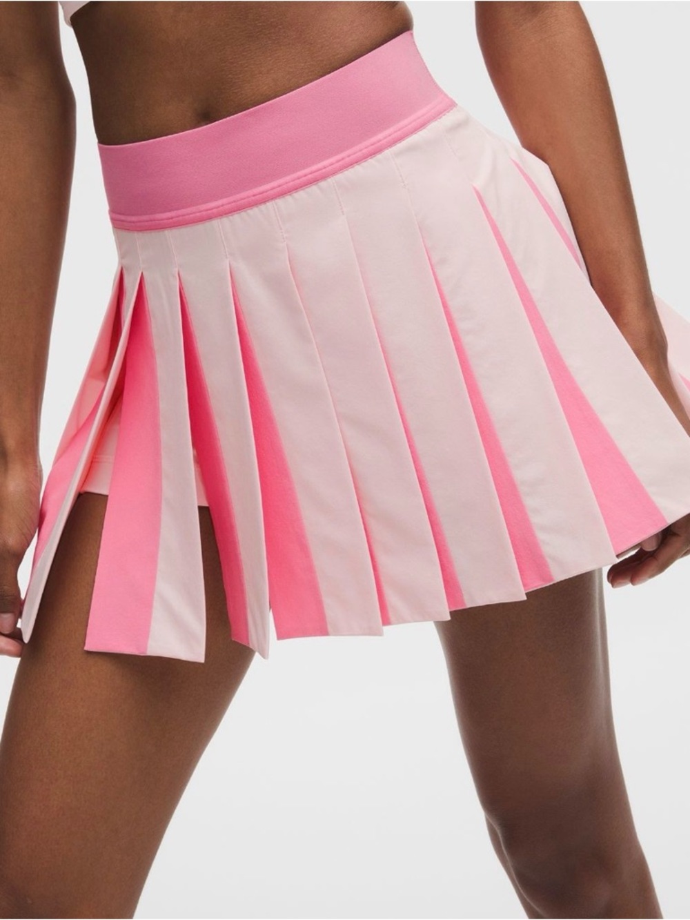 Lululemon Peek-a-Boo Pleat Tennis Skirt